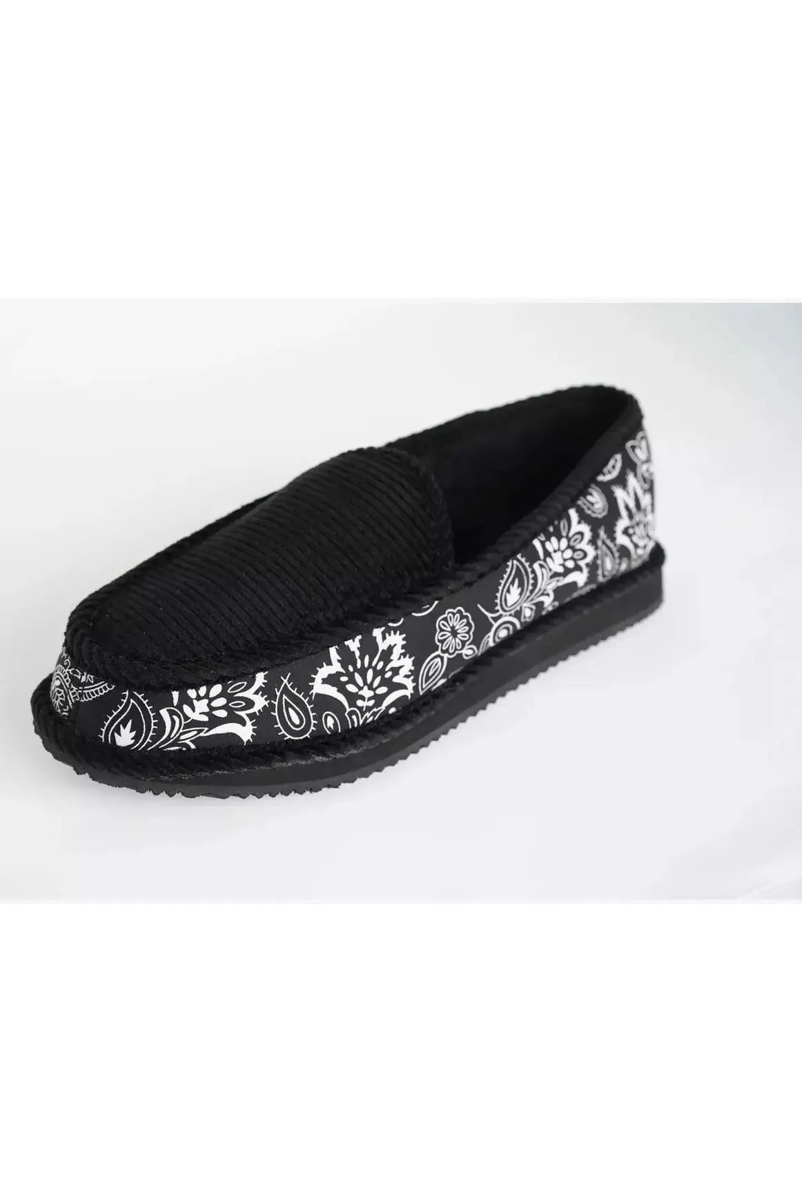 HOUSE SLIPPERS BANDANA